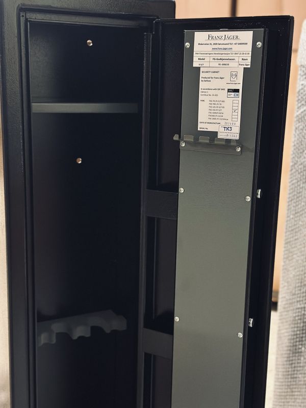 Franz Jäger Våpenskap 5/7 Key Excl 2026