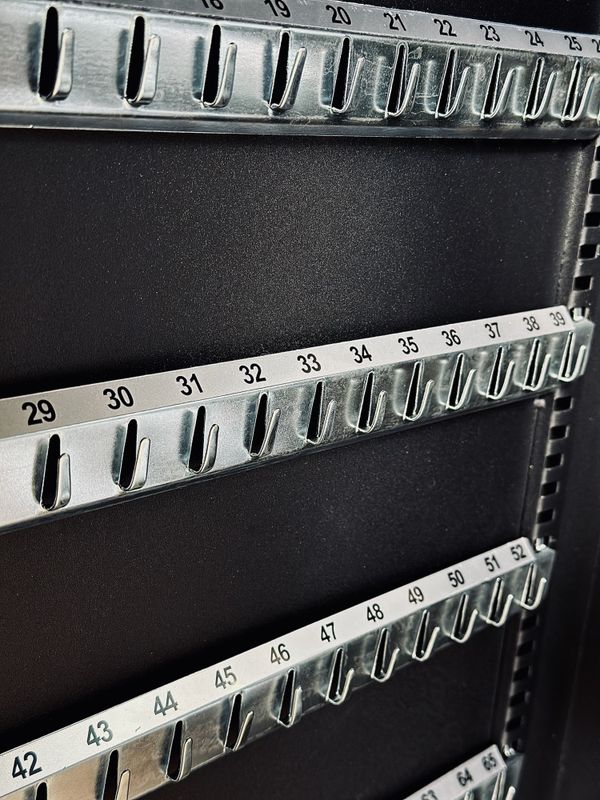 Franz Jäger Nøkkelskap 56K Dig